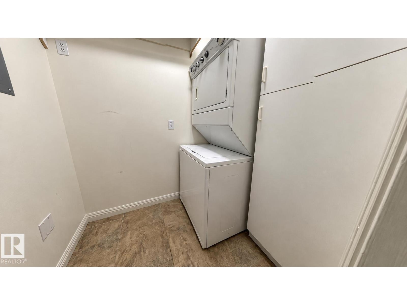 #18 9926 80 AV NW - 9