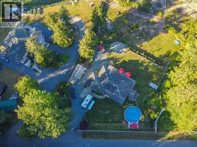 2108 MAHOOD ROAD, Powell River