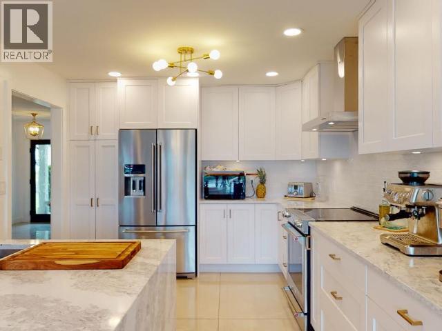 2108 MAHOOD ROAD - 12