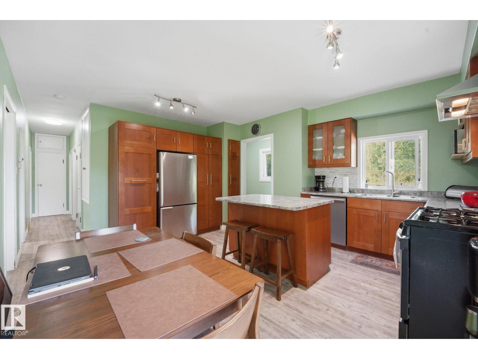 #1 53522 RGE ROAD 280 - 14