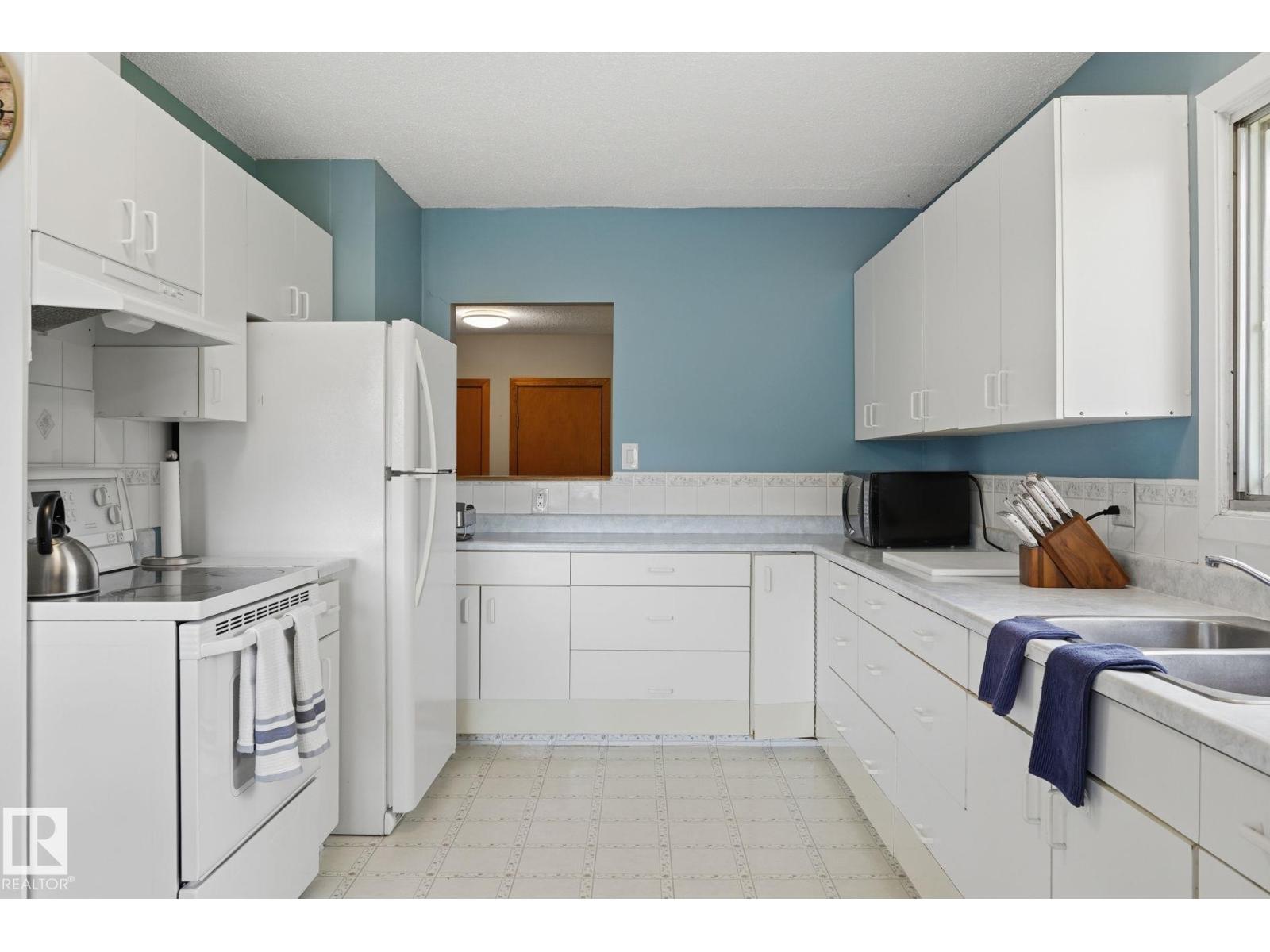 53205 RGE ROAD 31 - 10