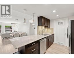 307 1212 Main Street, Squamish, BC V8B0S1 Photo 16