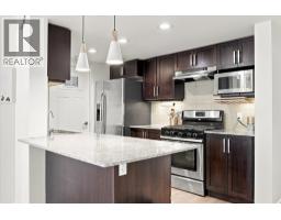 307 1212 Main Street, Squamish, BC V8B0S1 Photo 15