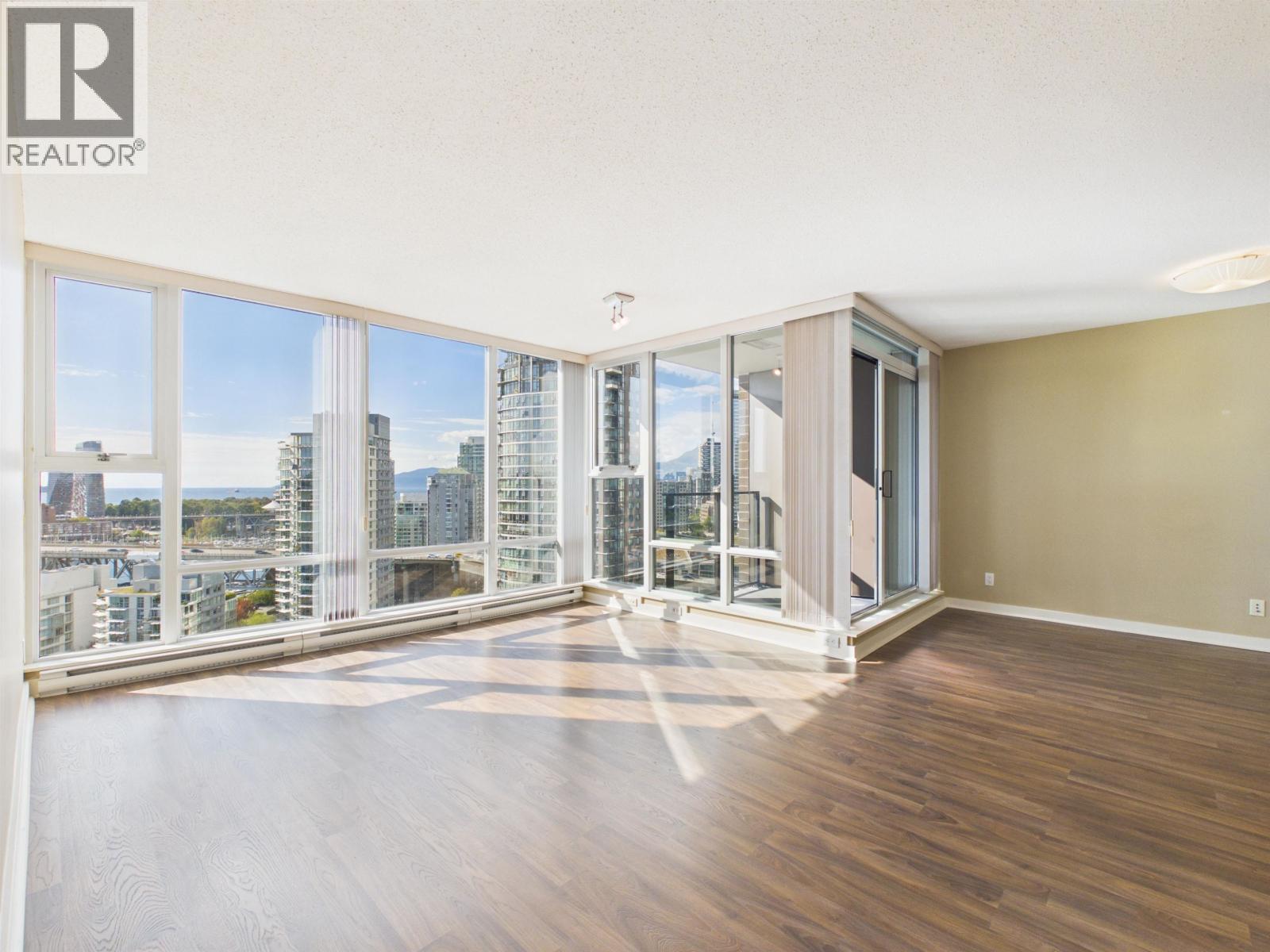 2505 455 BEACH CRESCENT, Vancouver — photo 3