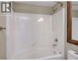 205 930 Yates St, Victoria, BC V8V4Z3 Photo 15