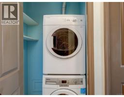 205 930 Yates St, Victoria, BC V8V4Z3 Photo 23