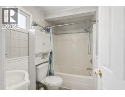 125 Corry Place, Penticton, BC V2A3S2 Photo 18