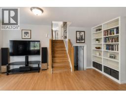 125 Corry Place, Penticton, BC V2A3S2 Photo 44