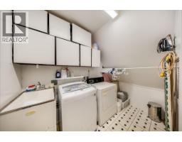2390 Mcleod Avenue, Rossland, BC V0G1Y0 Photo 34