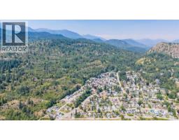 795 Kipling Street, Warfield, BC V1R2A3 Photo 46