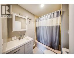795 Kipling Street, Warfield, BC V1R2A3 Photo 19