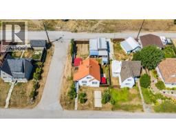 795 Kipling Street, Warfield, BC V1R2A3 Photo 45