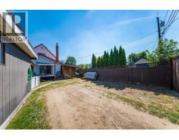 795 Kipling Street, Warfield, BC V1R2A3 Photo 38