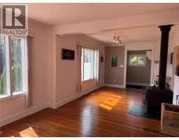 Full bathroom - 795 Kipling Street, Warfield, BC V1R2A3 Photo 6