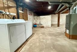 360 Queen Street W, Virden, MB R0M2C0 Photo 25
