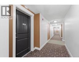 Laundry room - 203 1620 Townsite Rd, Nanaimo, BC V9S1N2 Photo 6