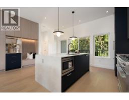 4 8483 16th Avenue, Burnaby, BC V3N1S4 Photo 8