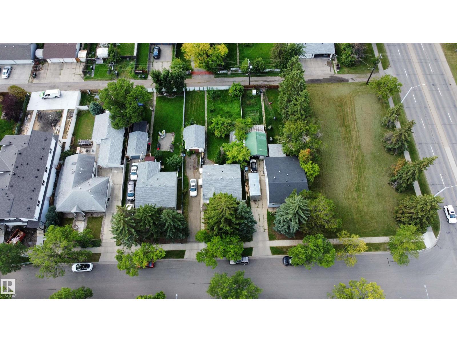 10632 150 ST NW, Edmonton, Alberta, T5P1R2
