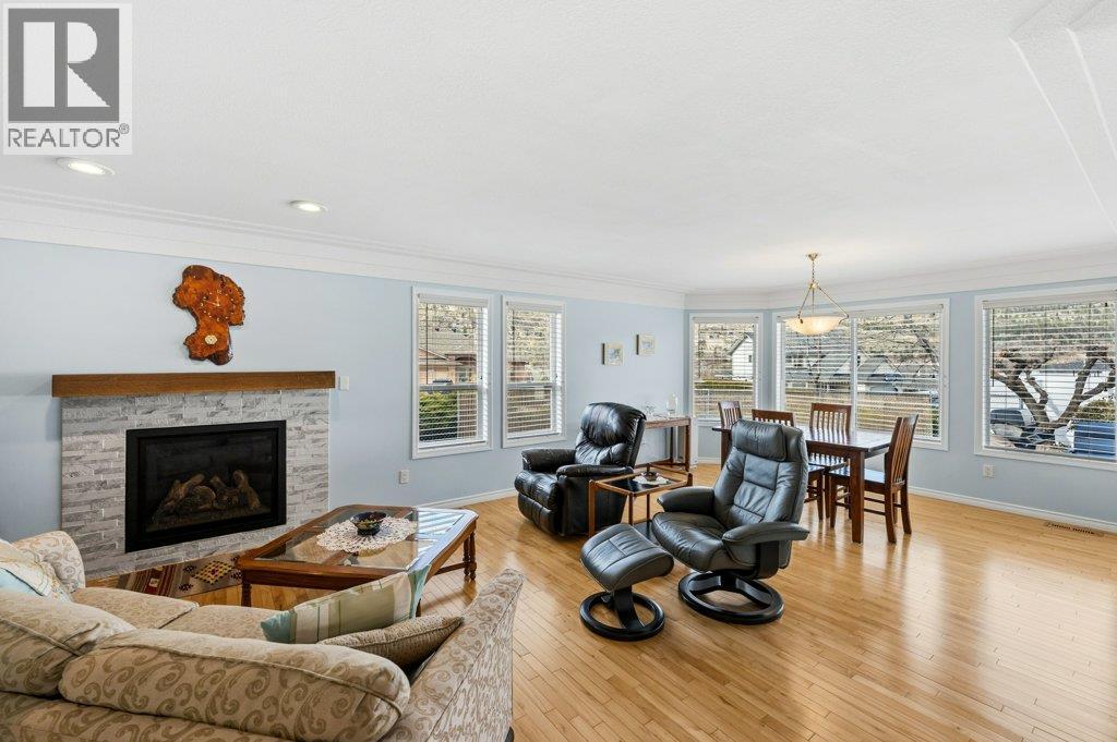 6756 Mountainview Drive, Oliver — photo 3