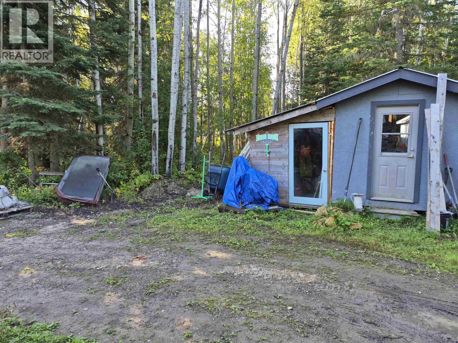 Photo 8 of 22 — 3485 EAGLE VIEW ROAD · Prince George, BC
