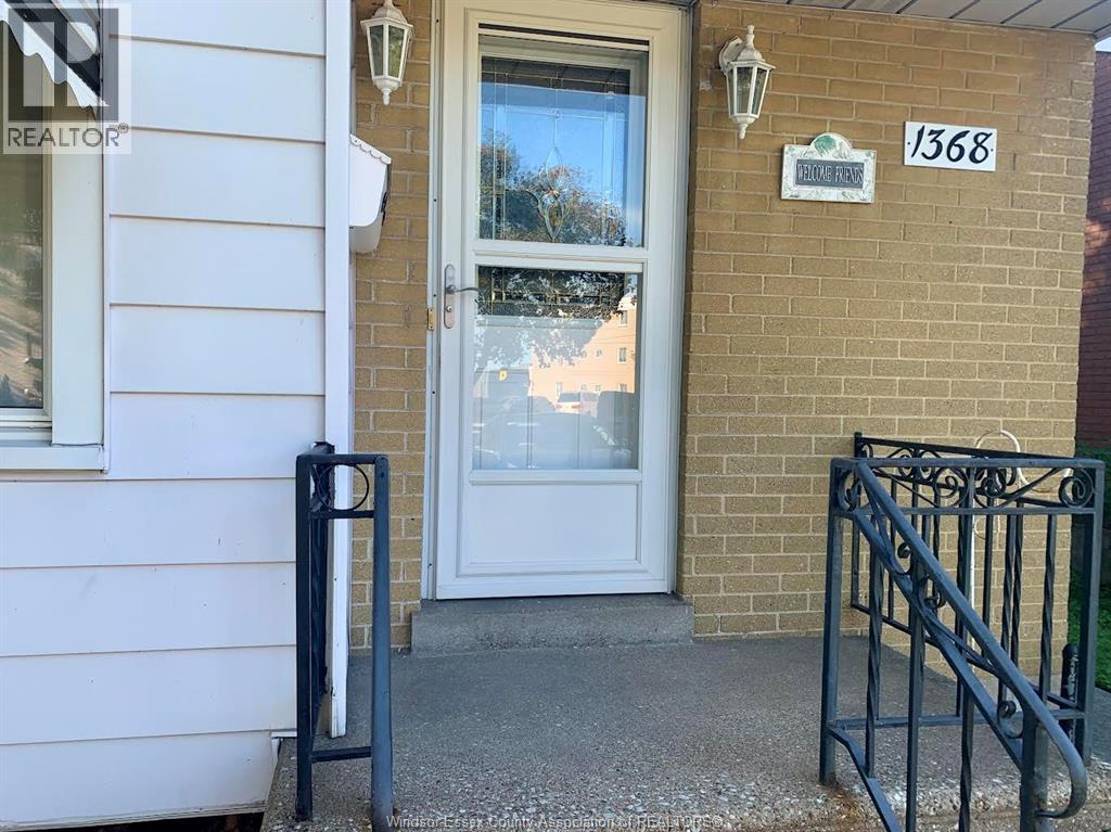 1368 MARLBOUROUGH BOULEVARD, Windsor — photo 4