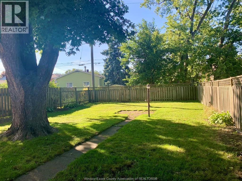 1368 MARLBOUROUGH BOULEVARD - Image 37