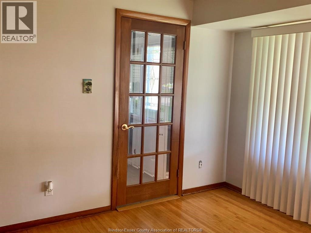1368 MARLBOUROUGH BOULEVARD - 14