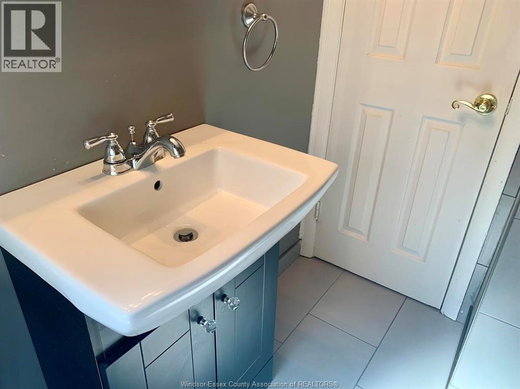 1368 MARLBOUROUGH BOULEVARD - Image 13
