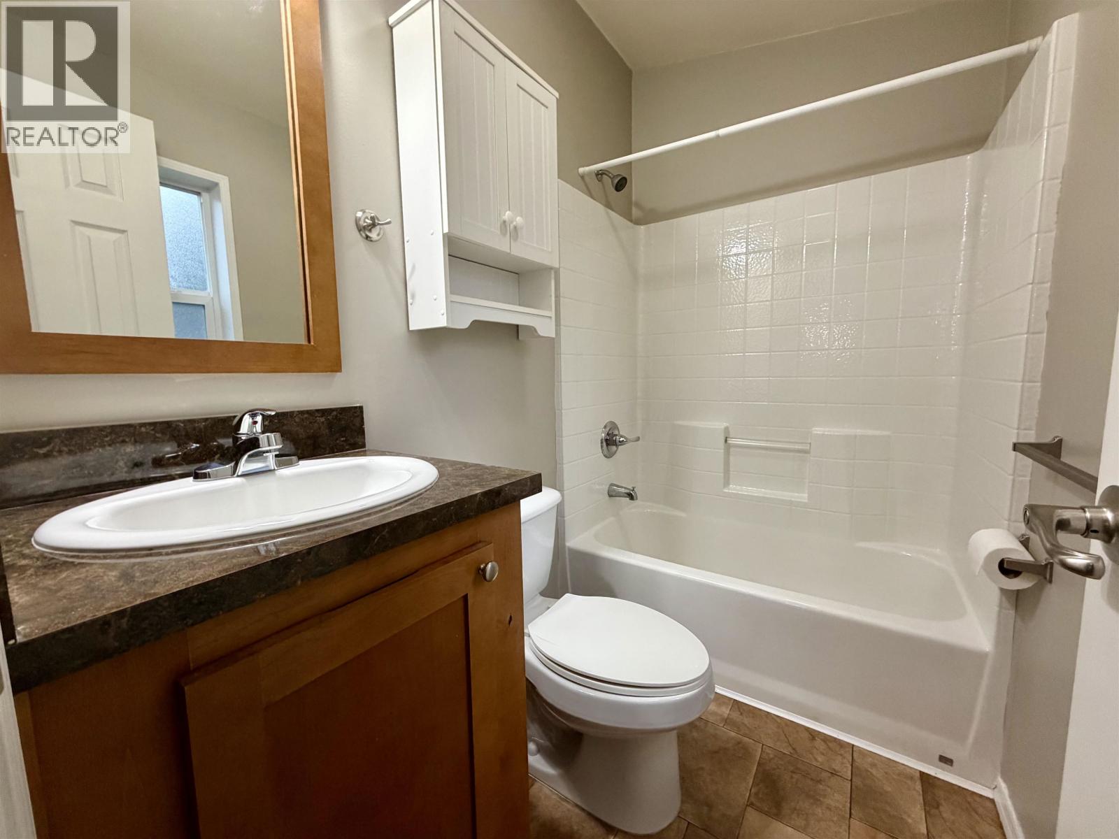 #90-3616 LARCH Avenue, Terrace
