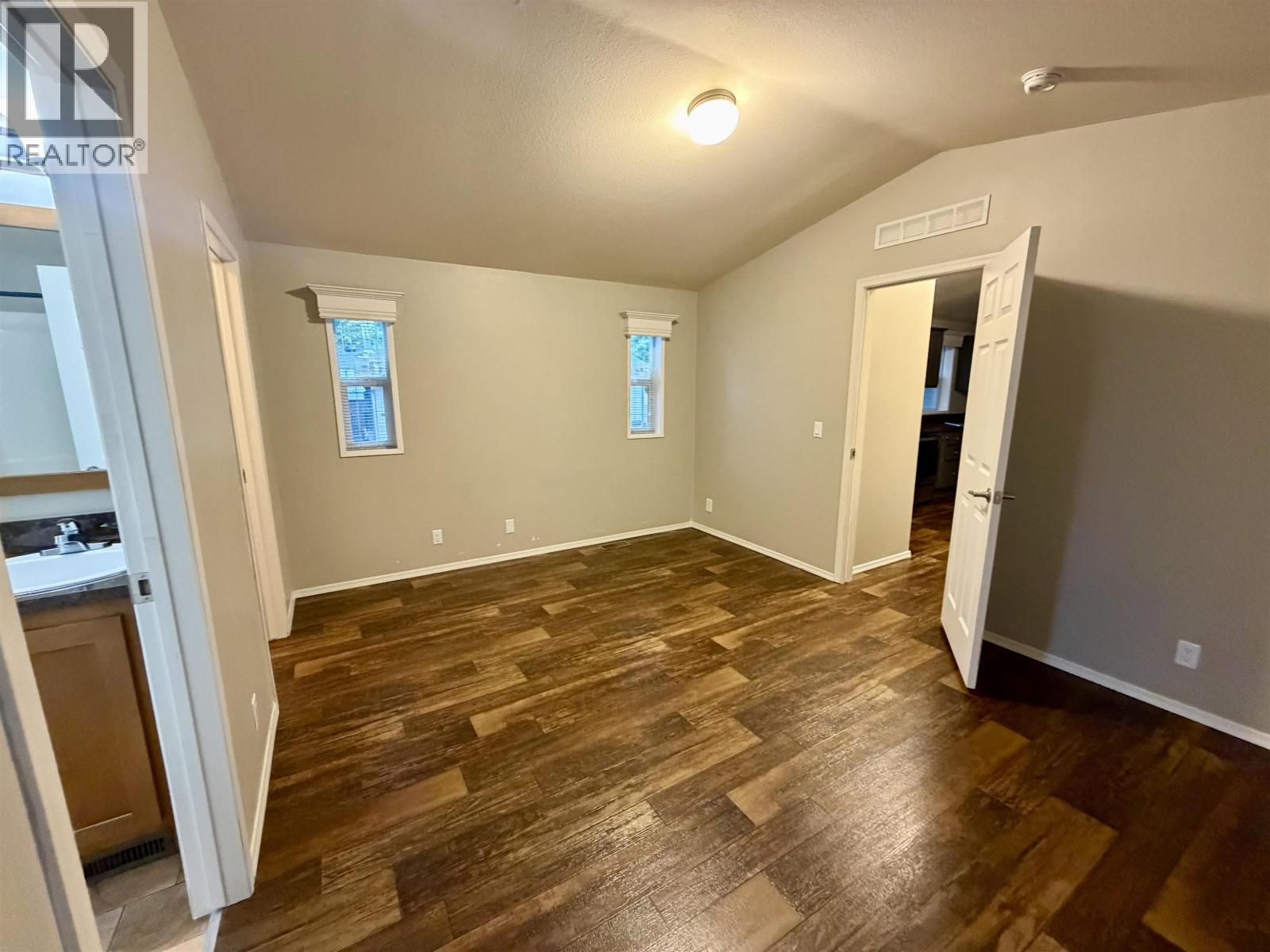 #90-3616 LARCH Avenue, Terrace
