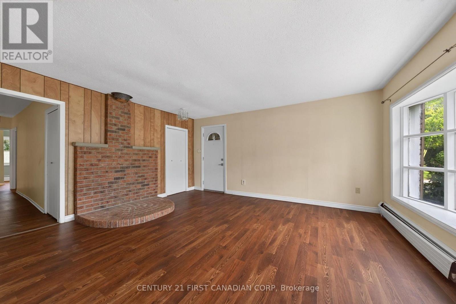 9 PARK CRESCENT, Middlesex Centre (Poplar Hill) — photo 5