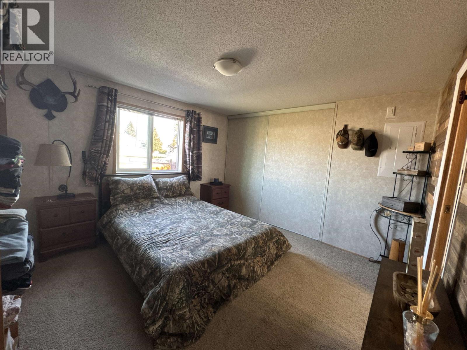 10231 99 STREET - Image 7