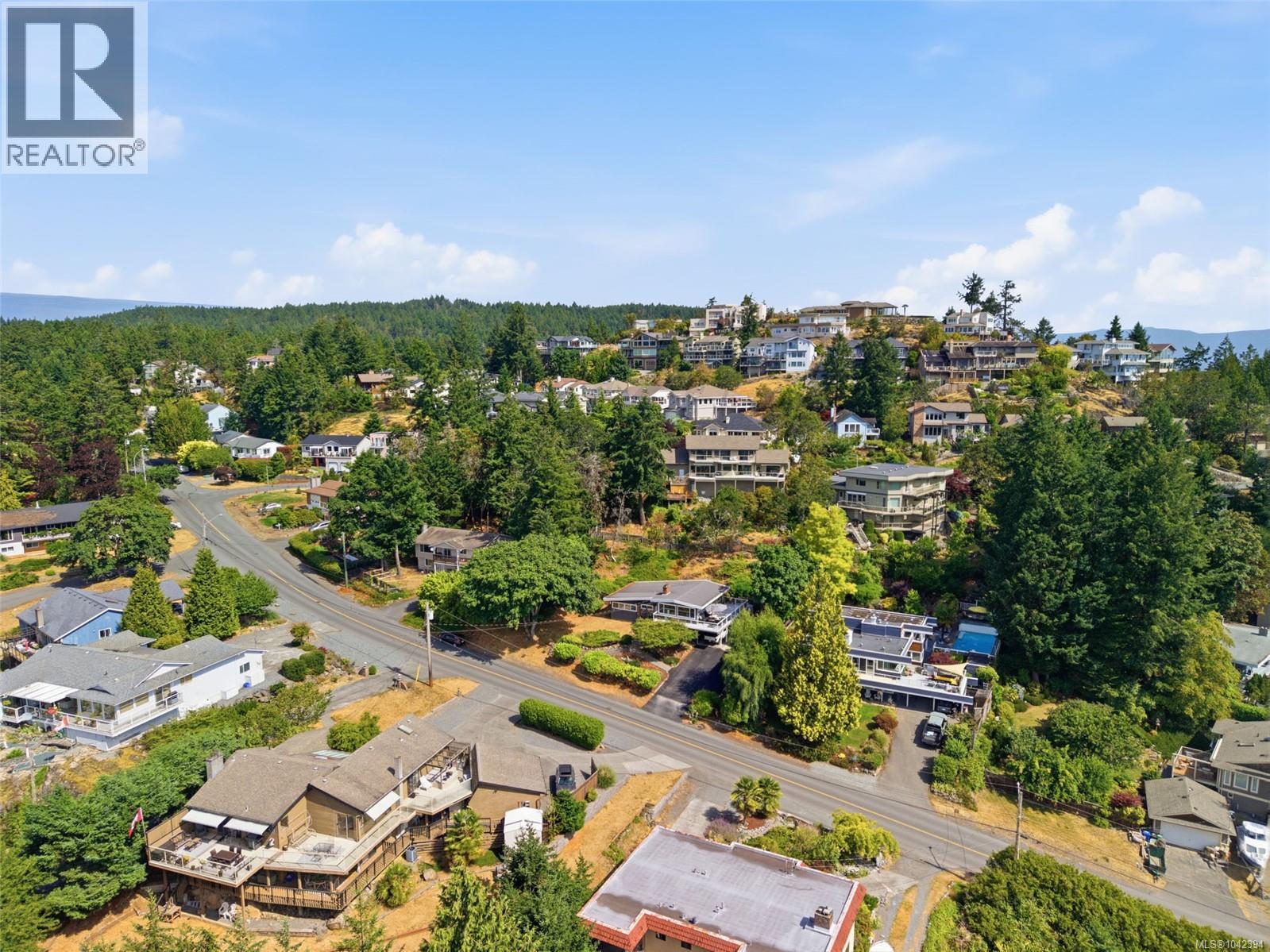 267 Nottingham Dr - 49