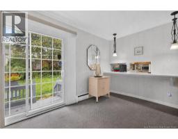 230 MacBeath Avenue, photo 16