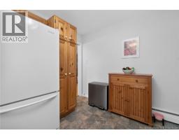 230 MacBeath Avenue, photo 4