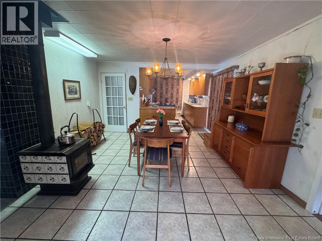 399 Ledge Road - 11