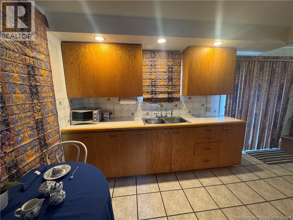 399 Ledge Road - 18