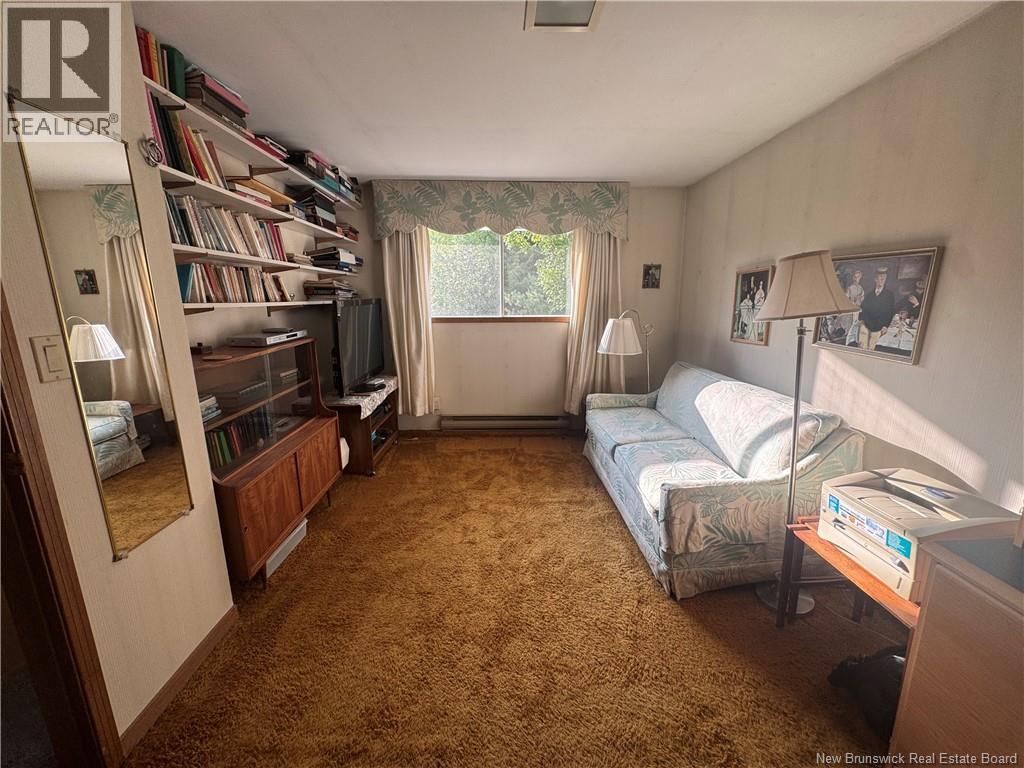 399 Ledge Road - 29