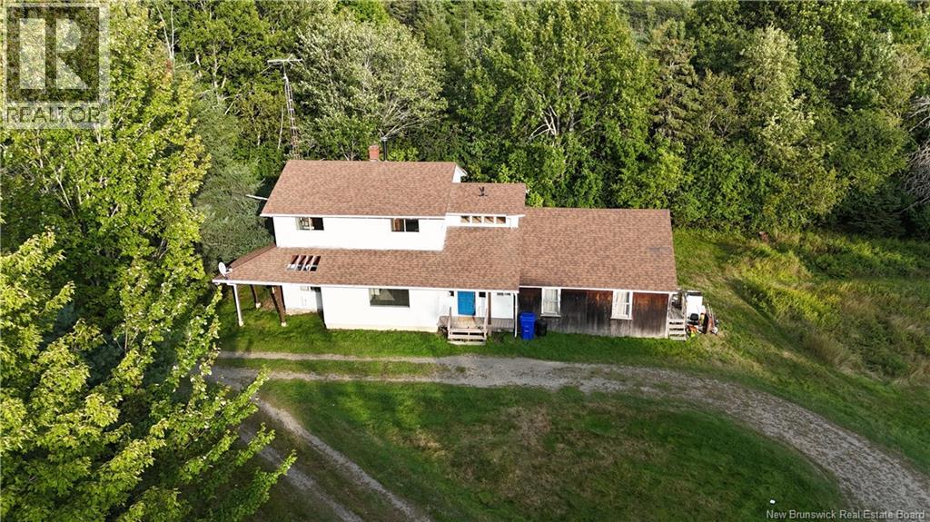 399 Ledge Road - Image 35