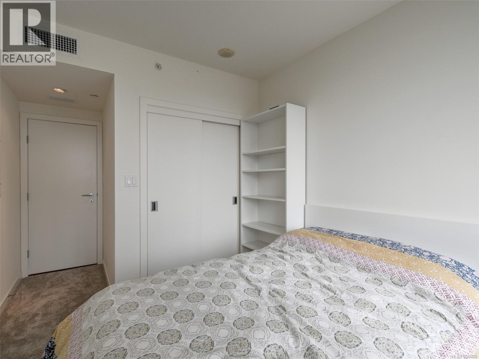 406 708 Burdett Avenue, Victoria
