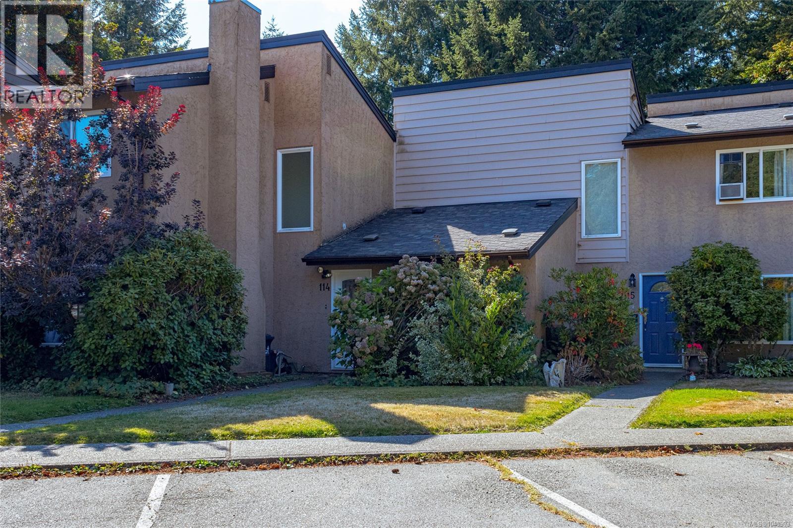 114 2860 Sooke Lake Road, Langford