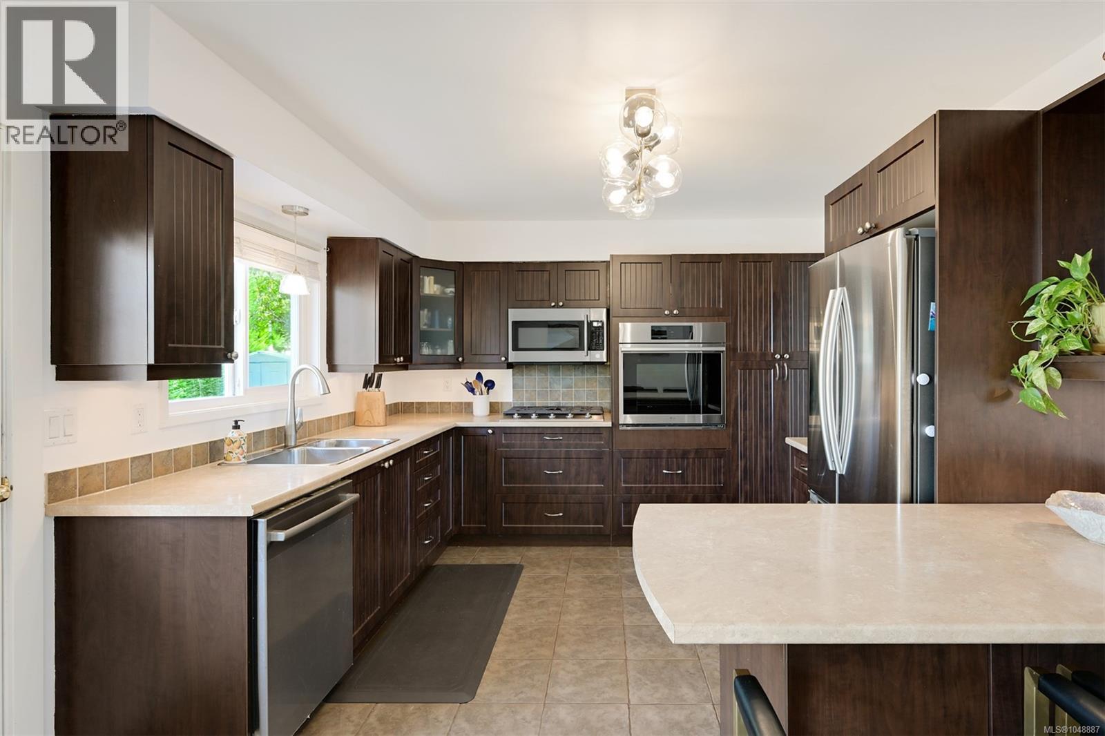 2280 Aldeane Ave - 14