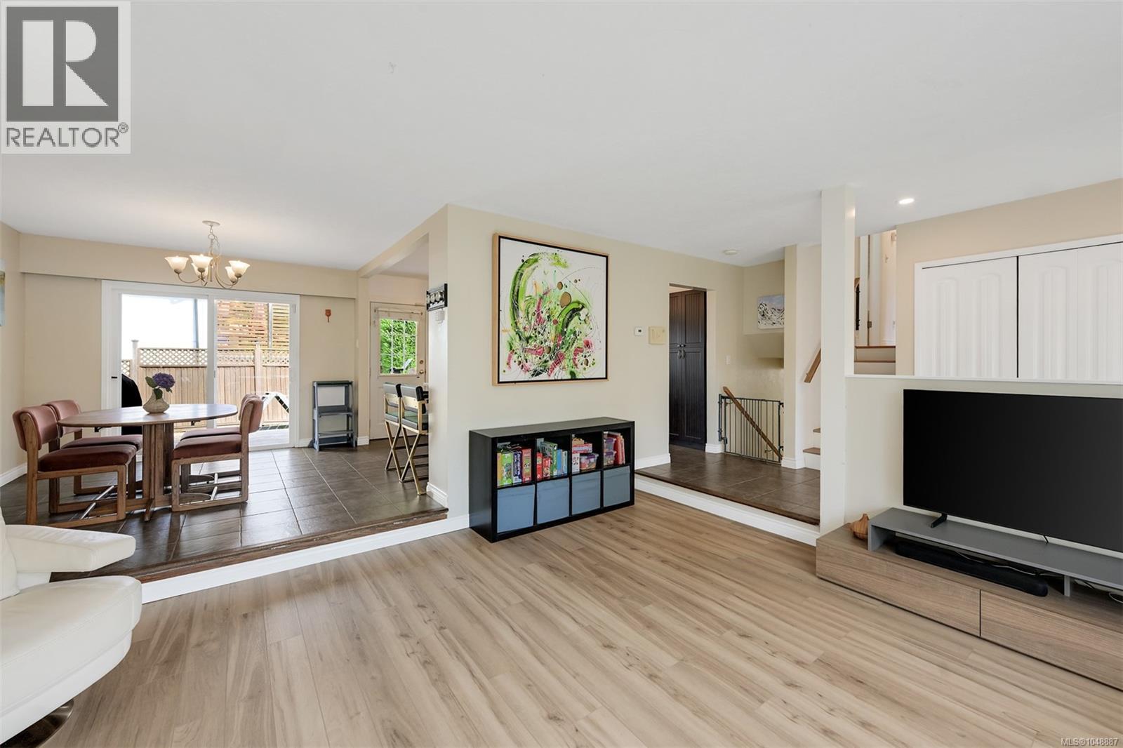 2280 Aldeane Ave - 9