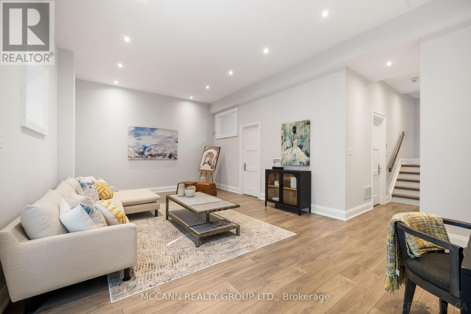 15 BELSIZE DRIVE - Image 32