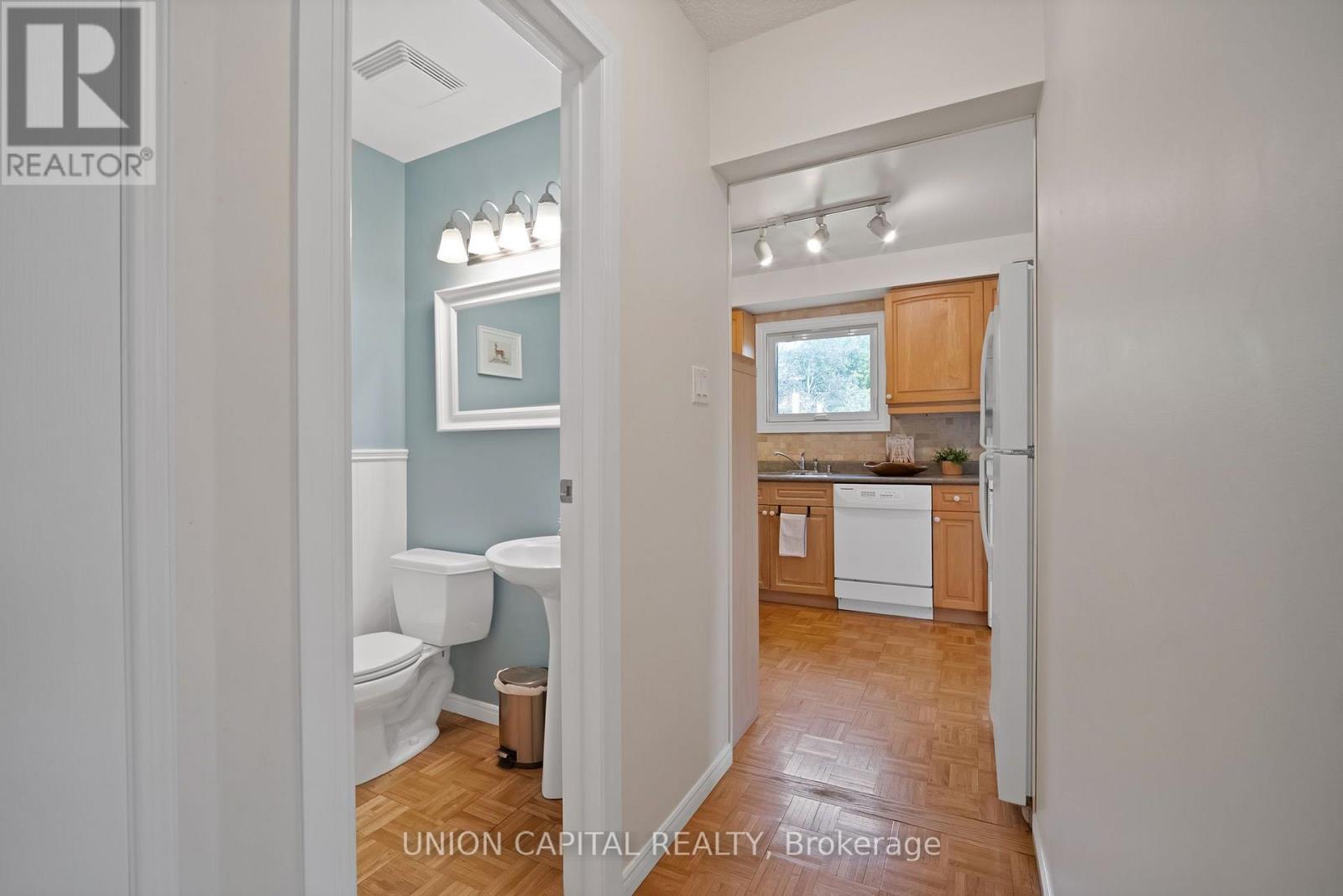 73 HUMPHREY DRIVE - 11