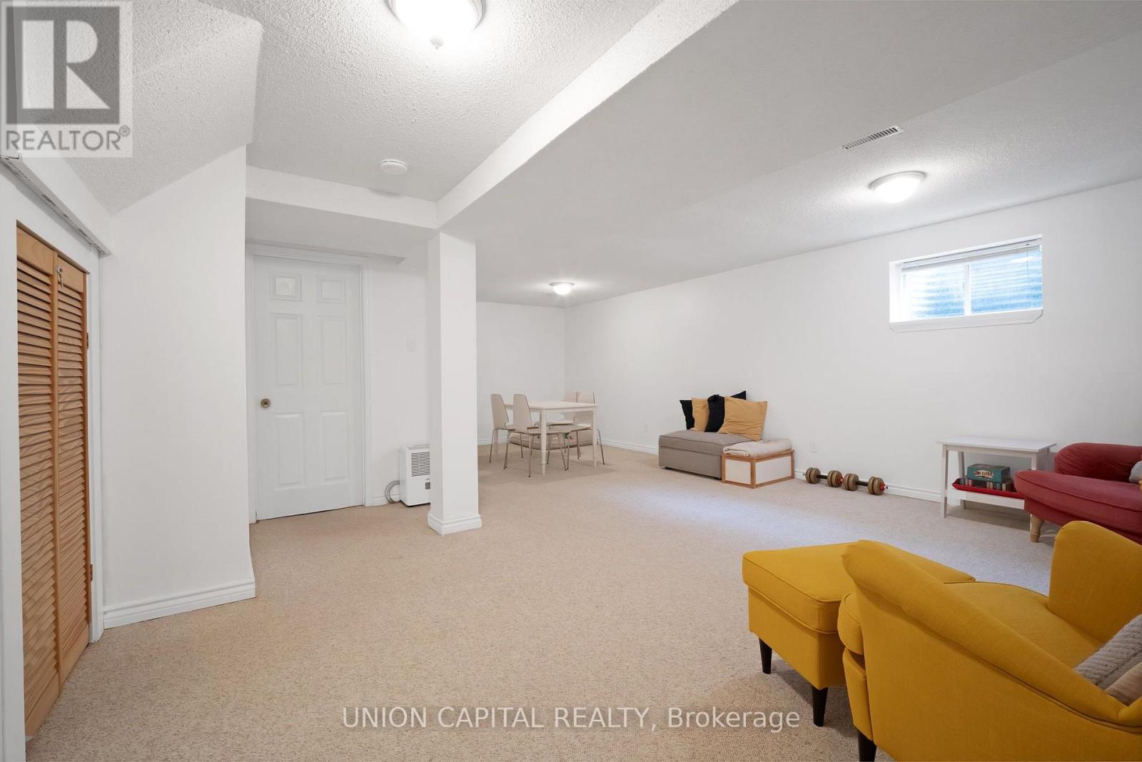 73 HUMPHREY DRIVE - 26