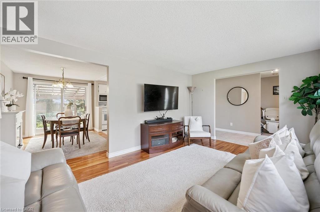 89 KINGSWOOD Drive - Image 9