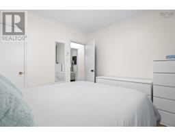 5891 215 Highway, Newport, NS B0N2A0 Photo 15