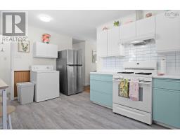 5891 215 Highway, Newport, NS B0N2A0 Photo 11