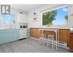 5891 215 Highway, Newport, NS B0N2A0 Photo 8